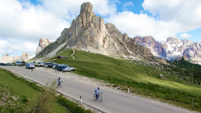 Cortina side